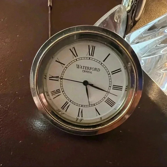 Waterford Crystal Pyramid Clock Desk Clock Mantle Clock Piece - Picture 10 of 10